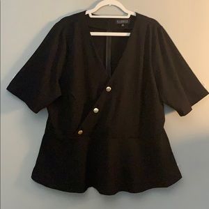😍 BNWOT- Eloquii peplum with gold buttons! 😍